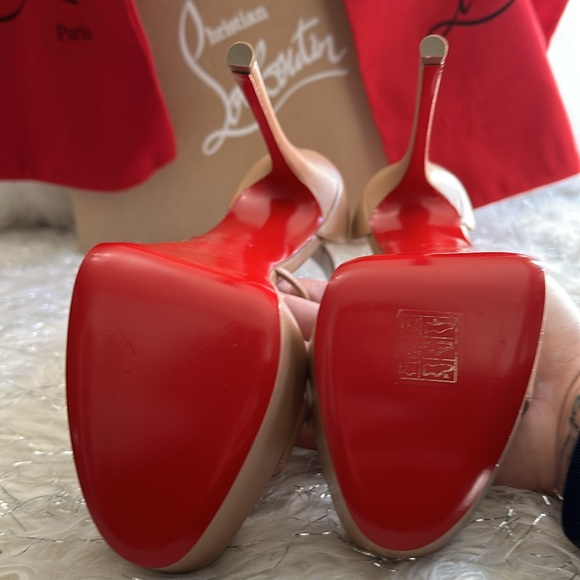 Authentic Christian louboutin Choca 150 ankle cuff nude kidskin leather NIB 39.5 - Picture 7 of 15
